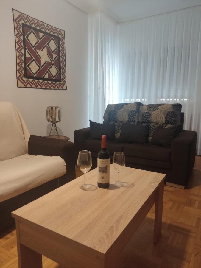 Apartamento A 10 Minutos De La Calle Laurel Logroño Buitenkant foto