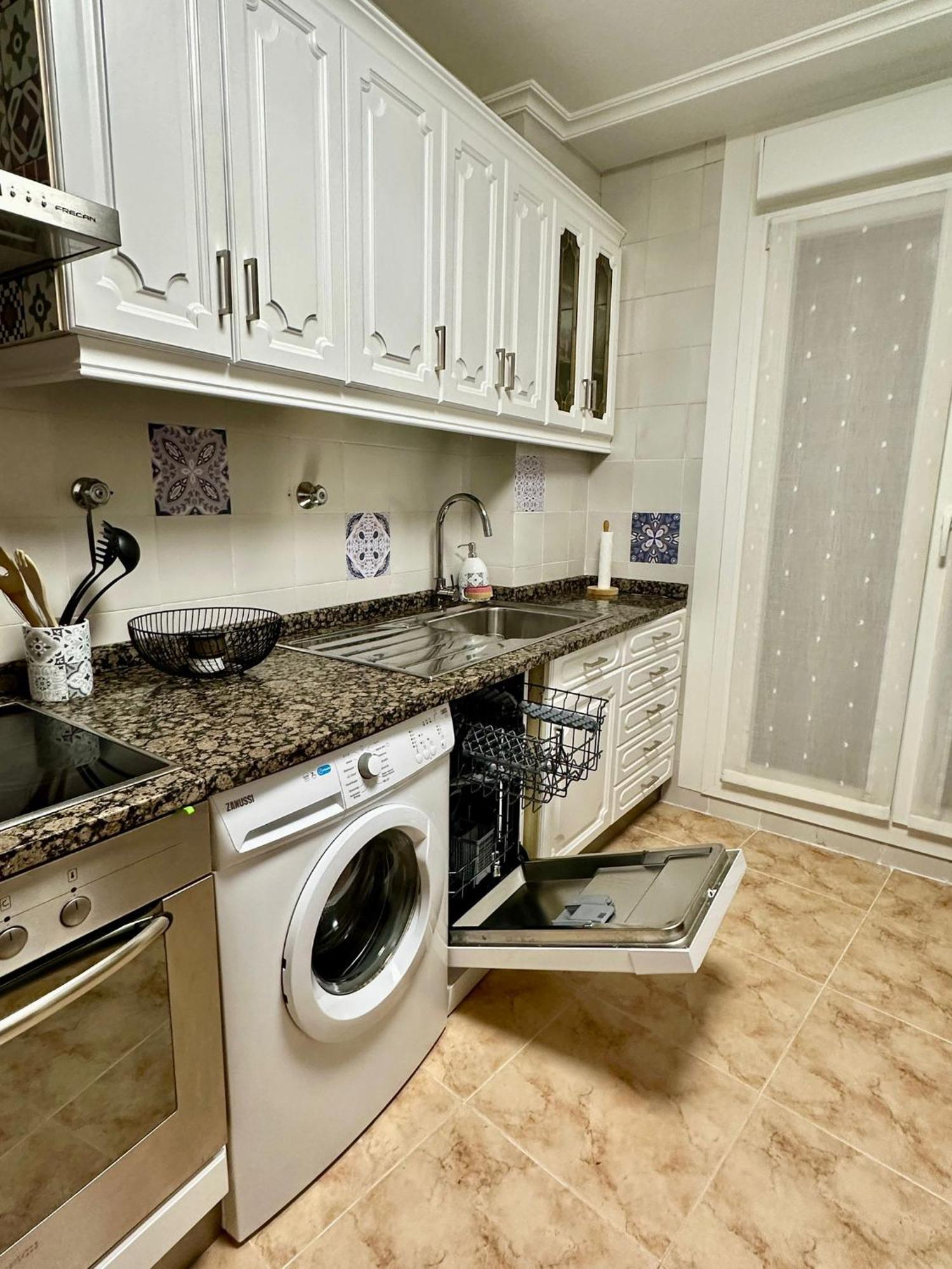 Apartamento A 10 Minutos De La Calle Laurel Logroño Buitenkant foto